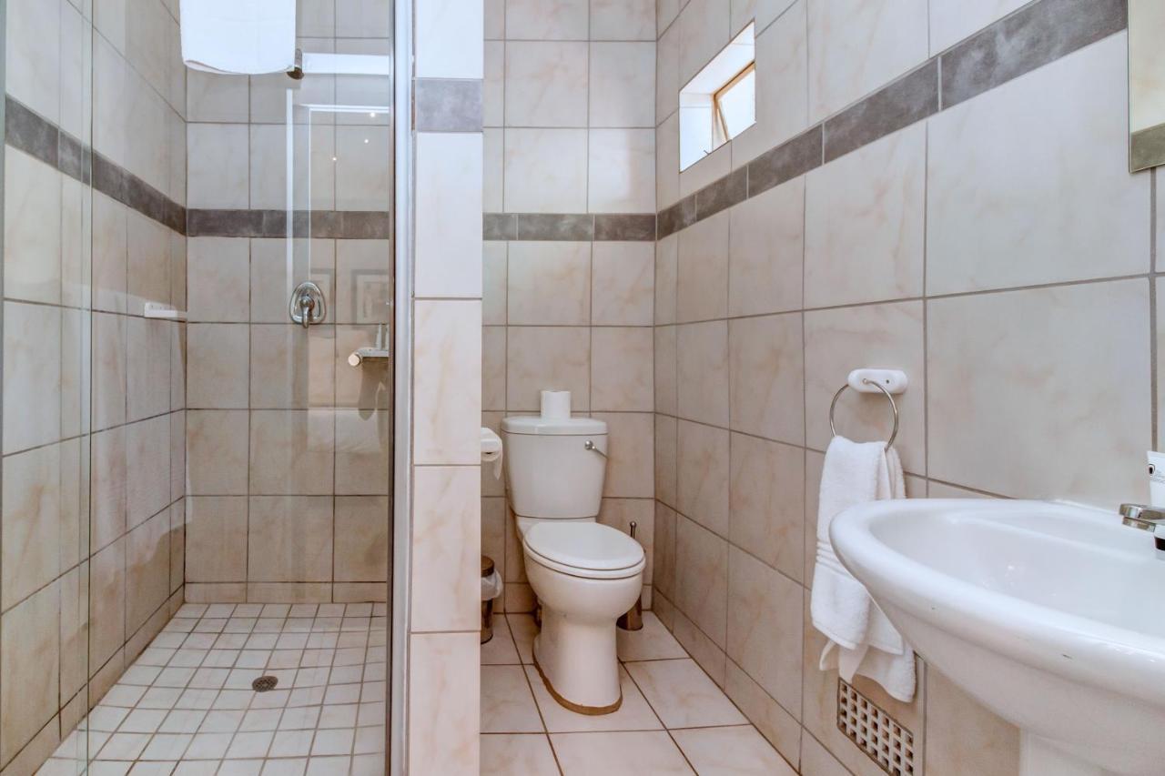 Dalberry Guest House Йоханнесбург Экстерьер фото